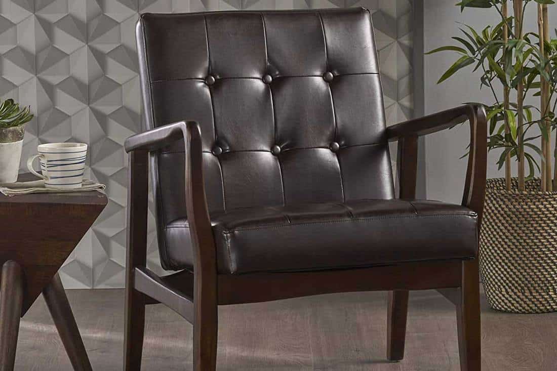 23 Stunning Leather Accent Chairs You Need To See Right Now