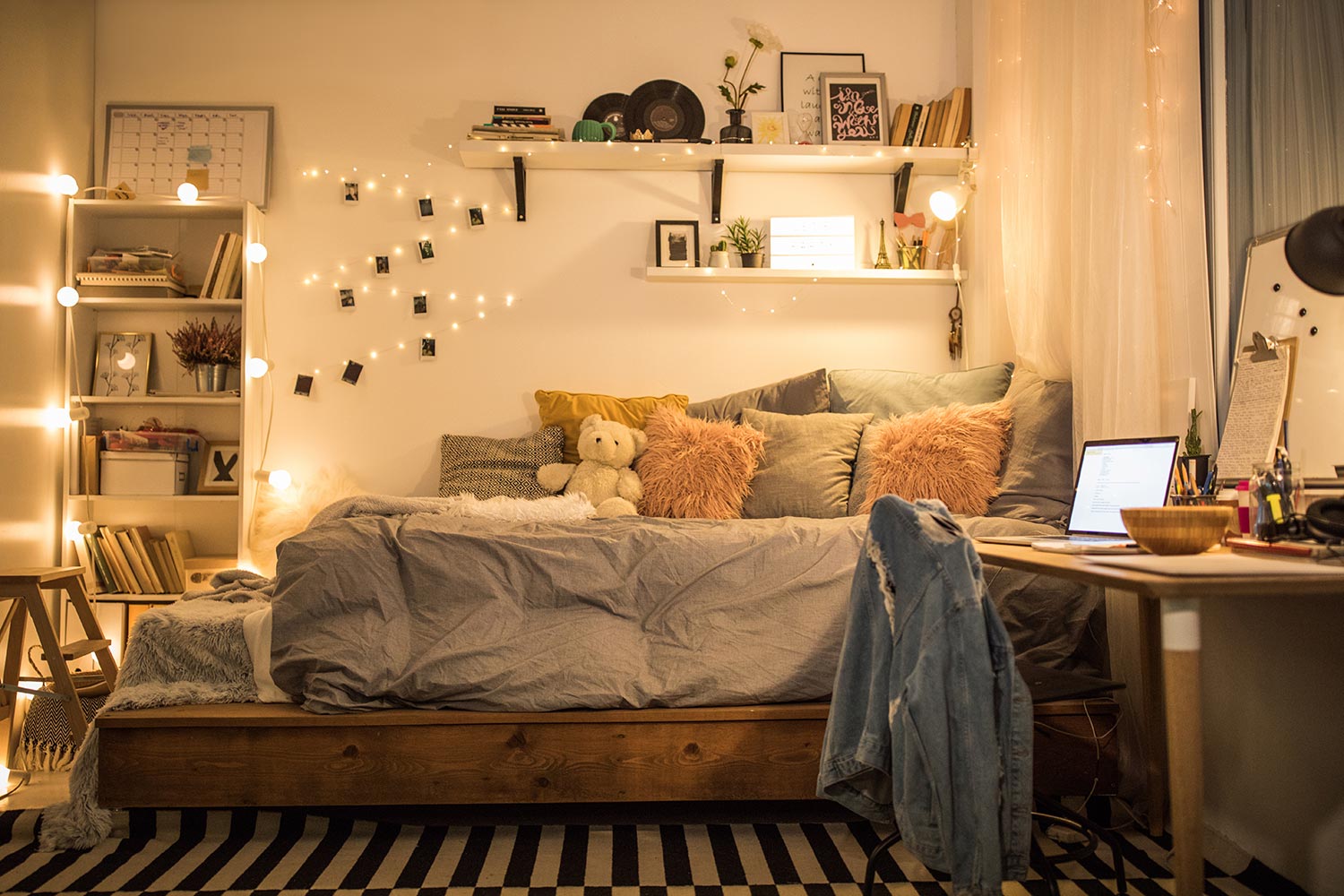 Cute teen bedroom