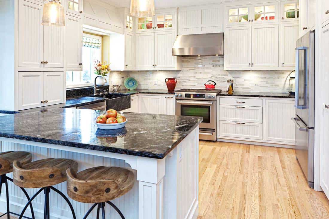 Modern-wooden-kitchen-with-parquet-flooring
