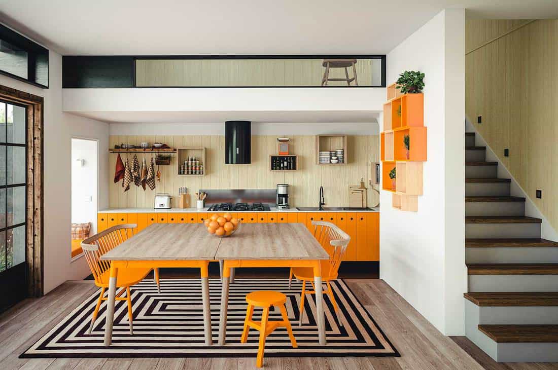 Warm-and-cozy-orange-domestic-kitchen