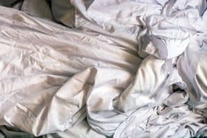 Read more about the article Why Do My Bed Sheets Turn Yellow?