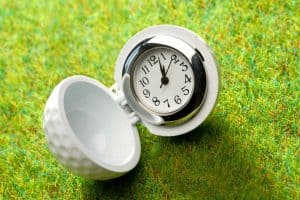 Read more about the article 12 Awesome Golf-Themed Decor Items for Your Office
