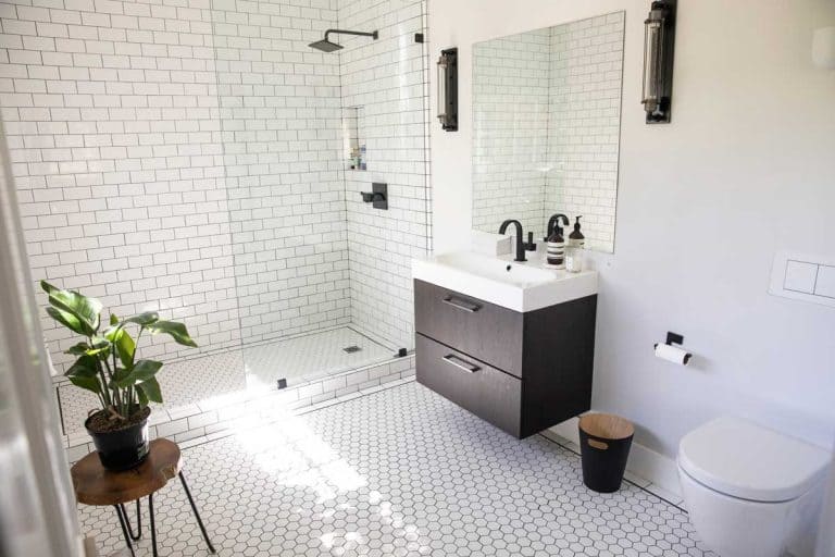 73 Awesome White Bathroom Ideas [Picture Gallery)