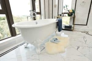 Read more about the article Where Does A Bath Rug Go?