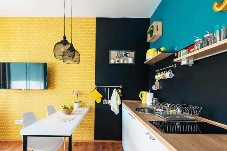 Modern and cozy studio apartment kitchen
