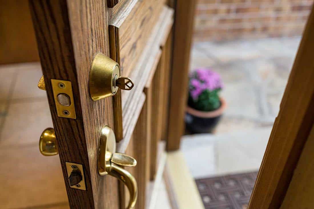 Should a Front Door Open in or Out? - Home Decor Bliss How Do You Unlock A Door From The Outside