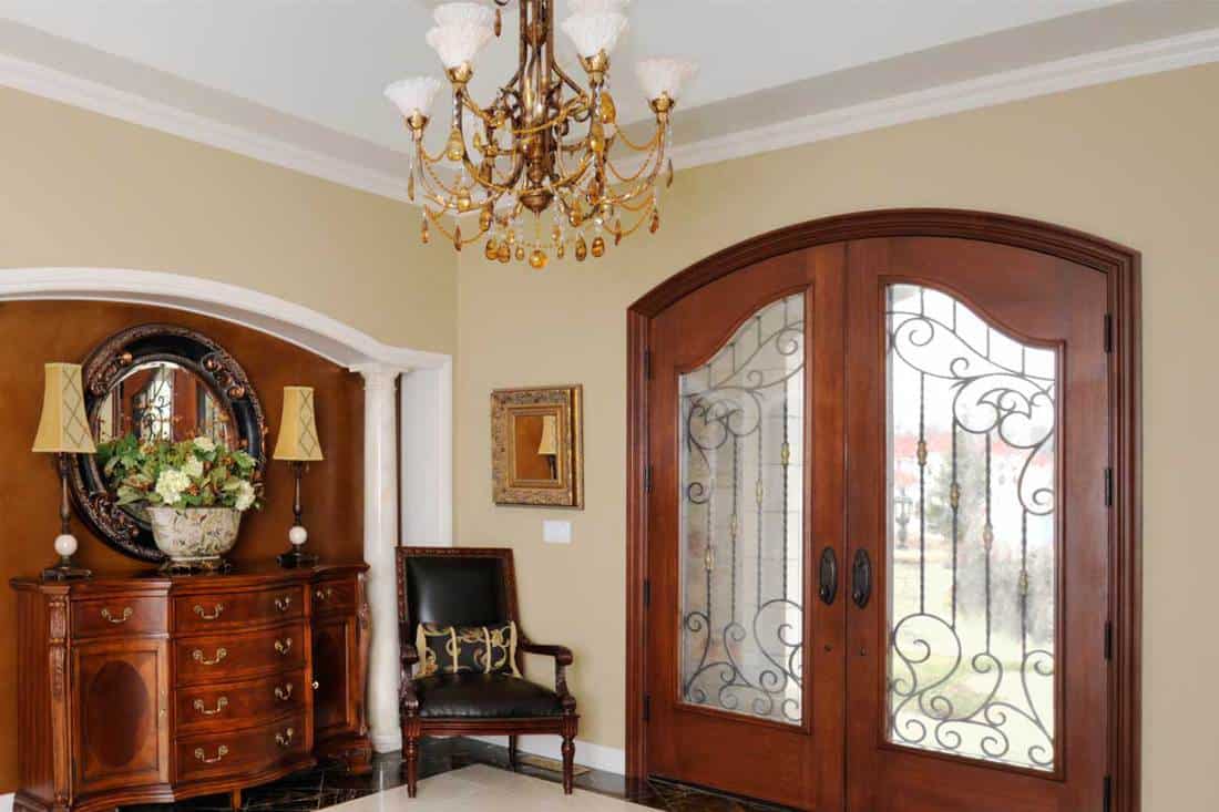 Luxury home entryway interior with chandelier, How Big Should An Entryway Chandelier Be?