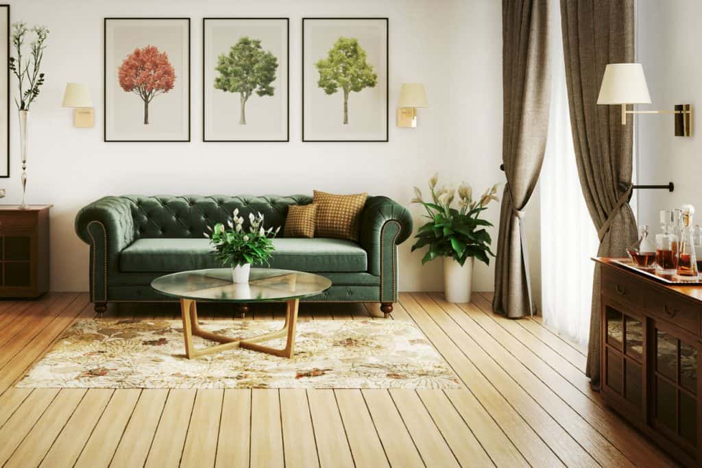 Intérieur de salon luxueux et élégant avec des meubles de haute qualité et des rideaux marron
