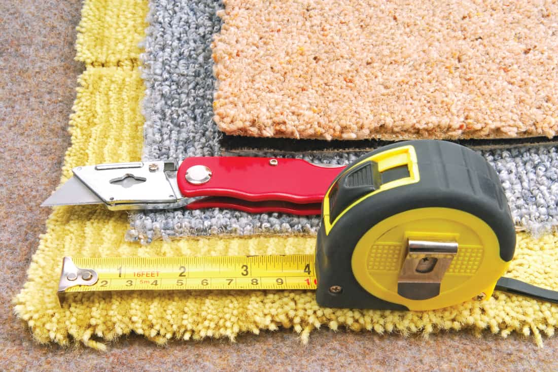 Carpet fitting with tools, Is Carpet Hard To Install? Here's what homeowners need to know
