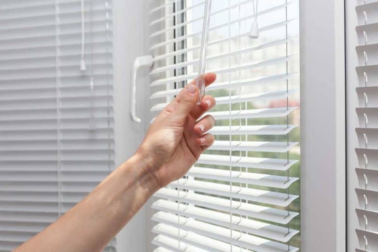 Adjustments of room lighting range through the blinds, How To Measure For Blinds [4 Things to keep in mind]