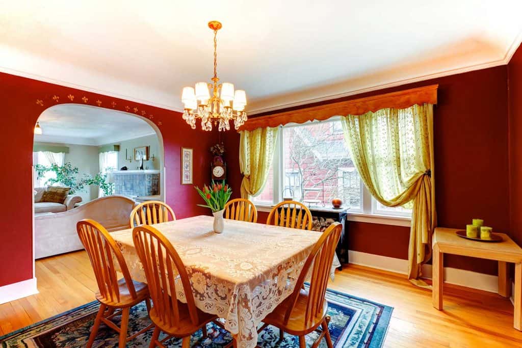 Elegant bright color dining room
