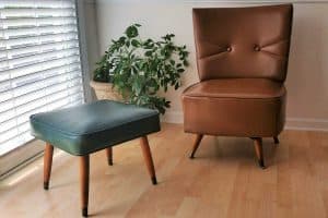 Read more about the article How To Clean Faux Leather Furniture