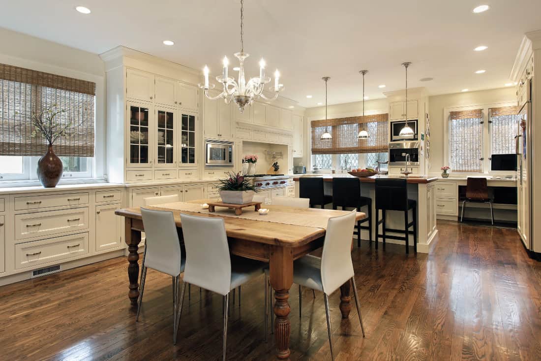 Light Fixtures Match Throughout House, Matching Kitchen And Dining Room Light Fixtures