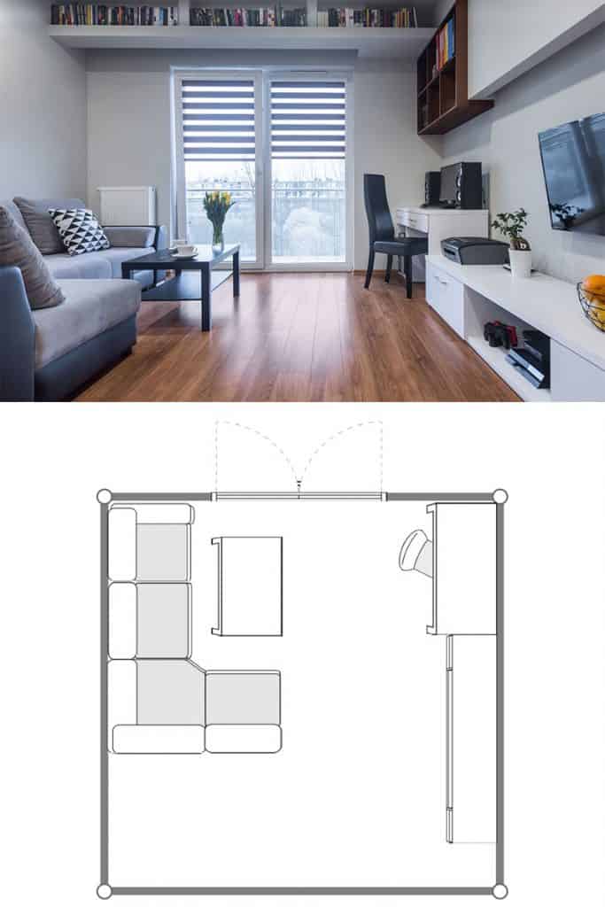 Nouvel intérieur de maison design avec fenêtre, télévision, grand canapé et ensemble de meubles blancs