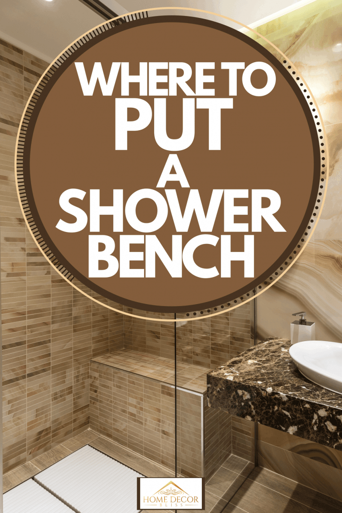 Une magnifique salle de bain contemporaine avec des carreaux texturés marron, une vanité moderne et un petit banc de douche dans la zone de douche, Où mettre un banc de douche