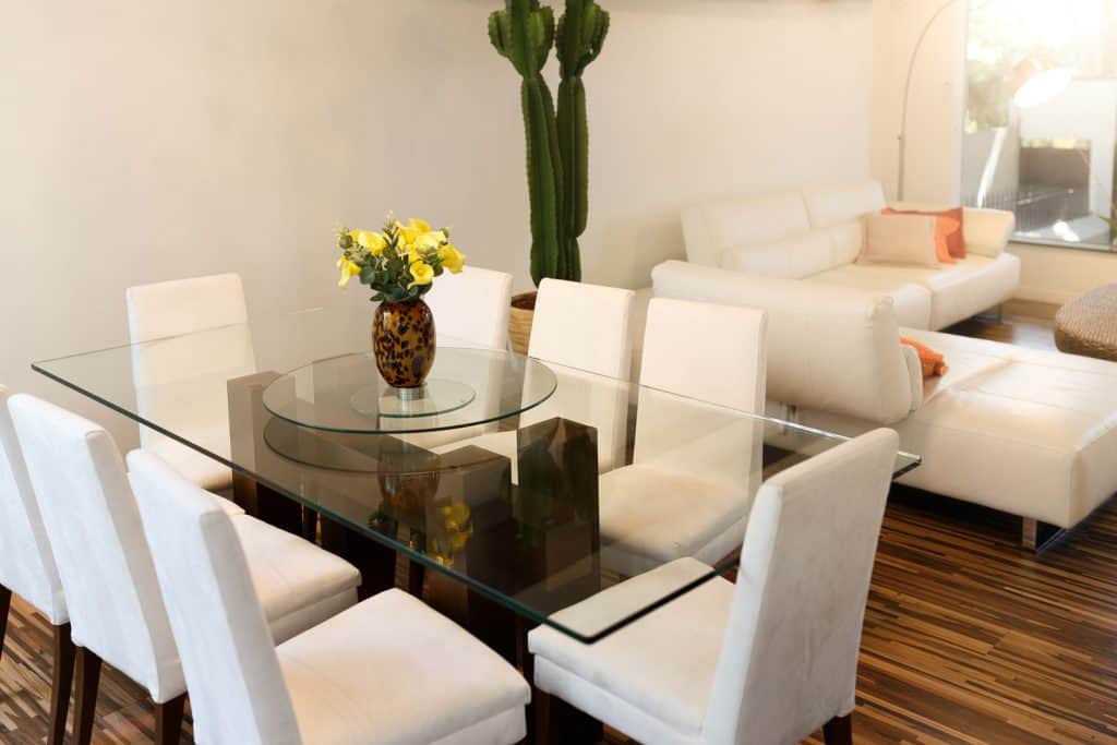 Chairs Go With A Glass Dining Table, Dining Room Chairs To Match Glass Table
