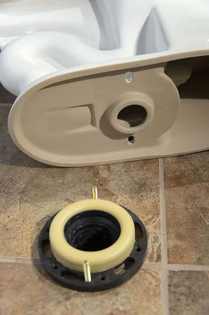 Installation de toilettes neuves
