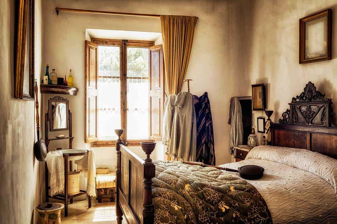 Ancient old bedroom of a Spanish manor house