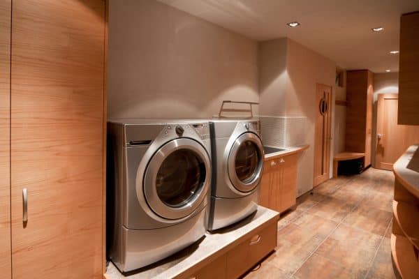 Read more about the article 15 Great Laundry Room Wall Paint Ideas
