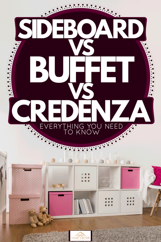 Un petit buffet blanc avec différents récipients de couleur rose, Buffet Vs Buffet Vs Credenza - Tout ce que vous devez savoir