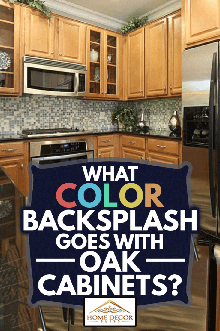 Modern luxury kitchen with black backsplash, What Color Backsplash Goes With Oak Cabinets?