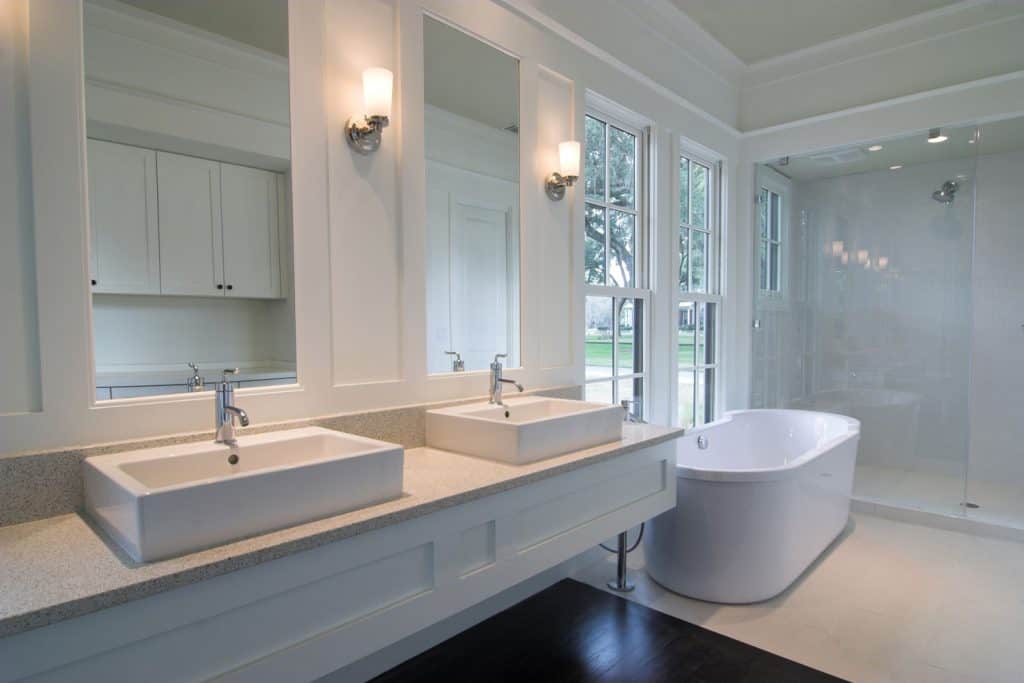 Does A Double Sink Vanity Share The, Mirrors Over Double Sink Vanity