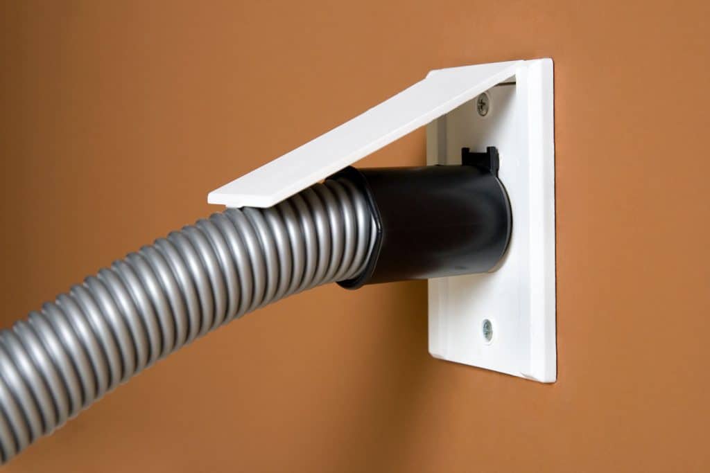 A vacuum power sock inserted on the outlet