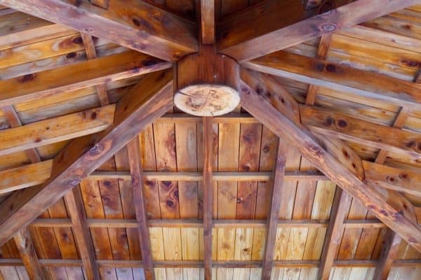Read more about the article How To Clean Rough Wood Ceiling Beams [A Complete Guide]