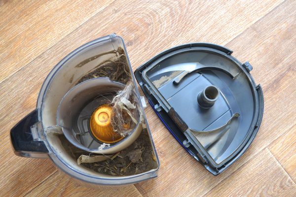 Read more about the article How to Get Rid of Dog Smell in Dyson Cordless Vacuum
