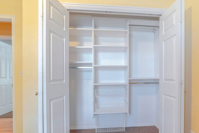 Panorama Open interior built in closet or wardrobe, Should Inside Of Closet Be White Or The Same Color As The Room?