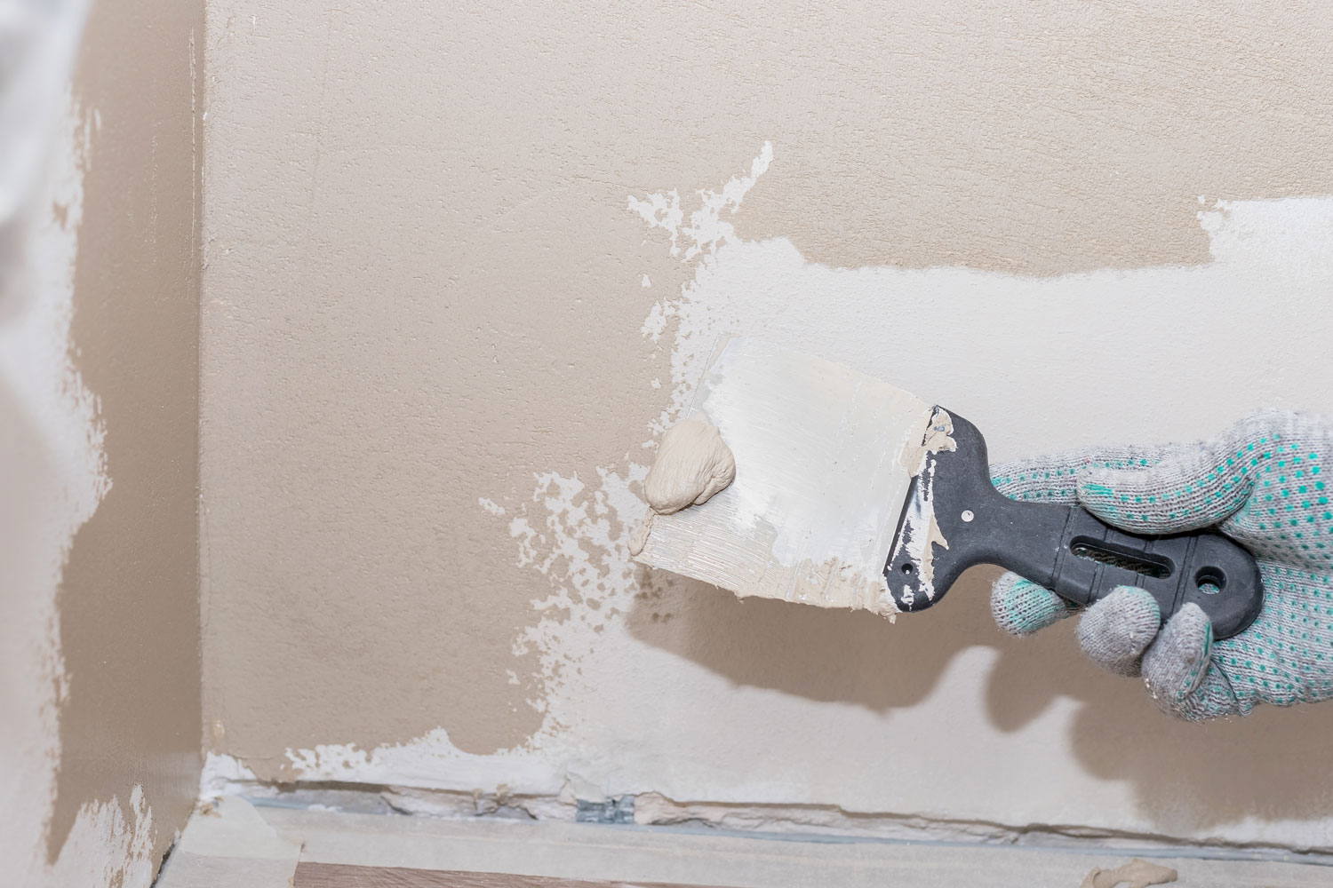 Great places to mount putty, Does mounting putty damage walls? and how to remove it