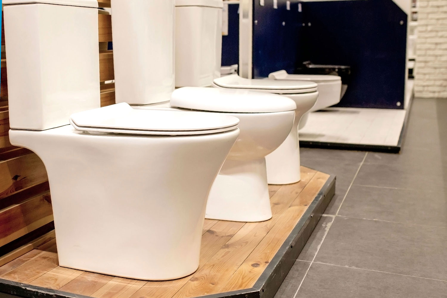 Toilets for display at showroom