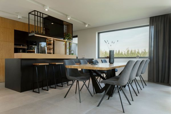 Rectangle family table, velvet chairs, wooden ergonomic biuld-in kitchen and elegant personal accessories, How Many Chairs Fit Around A 72-Inch Rectangular Table?
