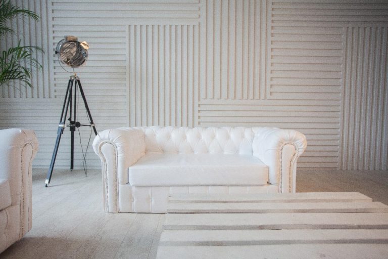 A white leather sofa in the room with lamp, How To Remove Stains From White Leather Sofa [Inc. Faux Leather]