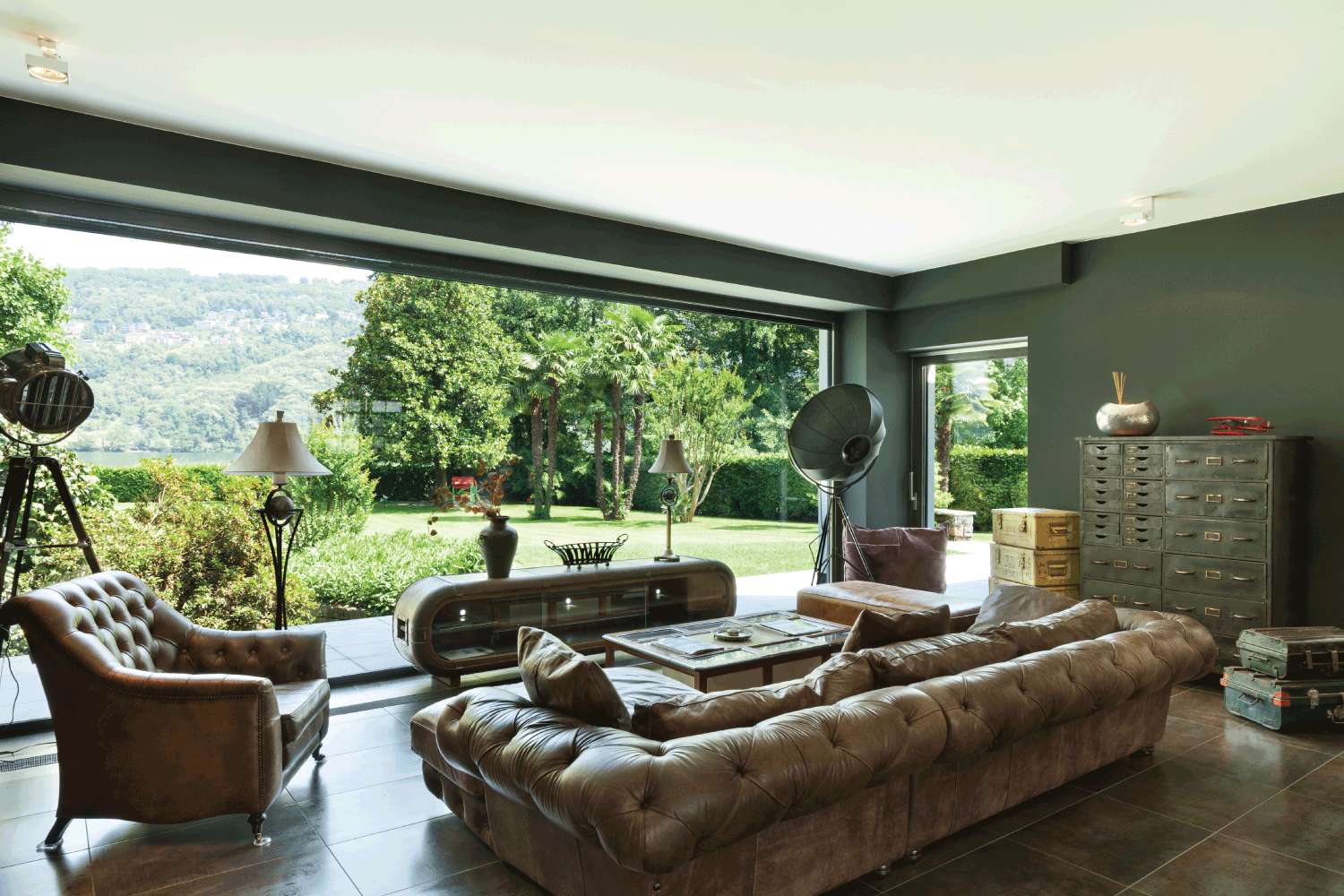 beautiful living room, classic leather furniture, interior