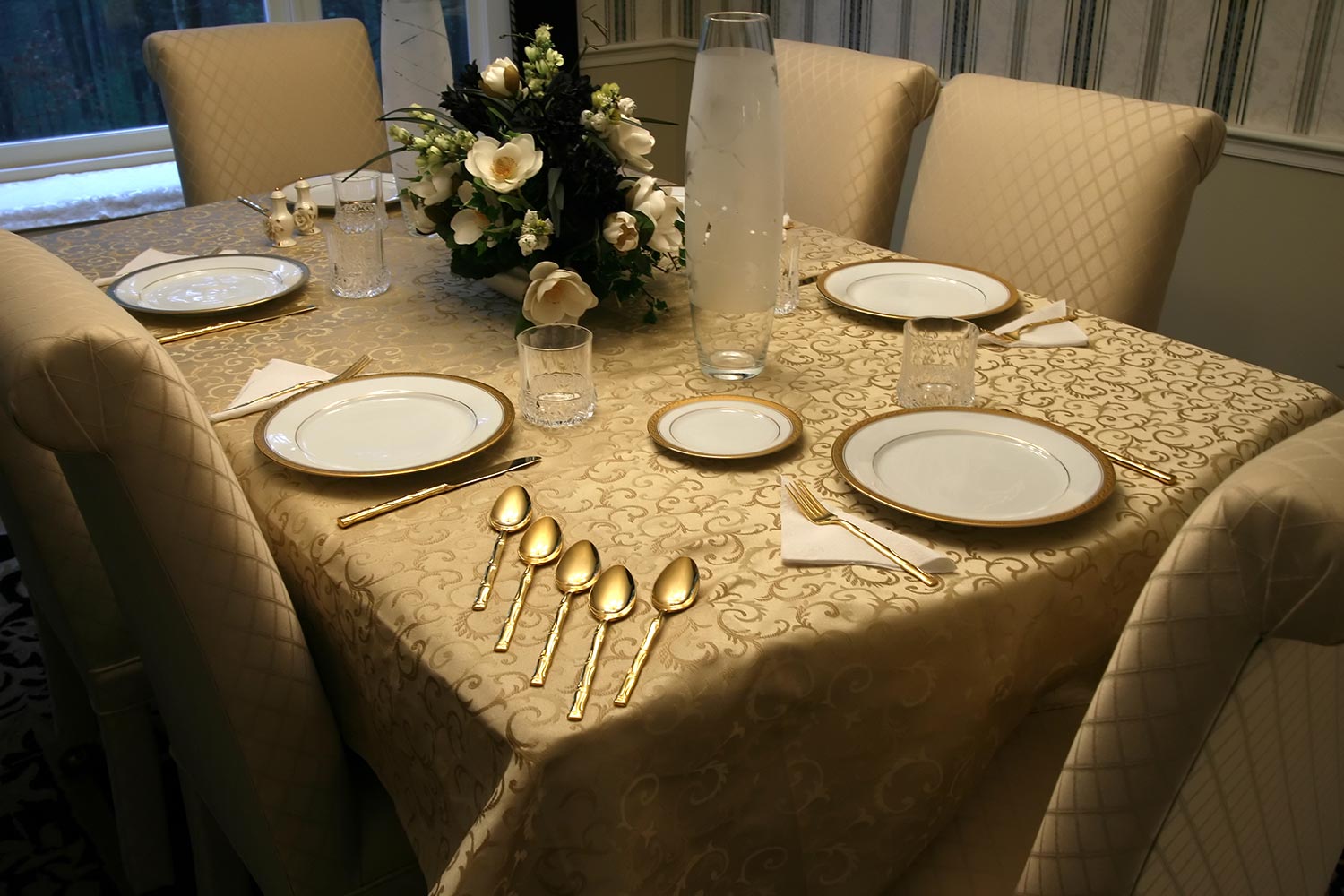 An elegant holiday dining table setting