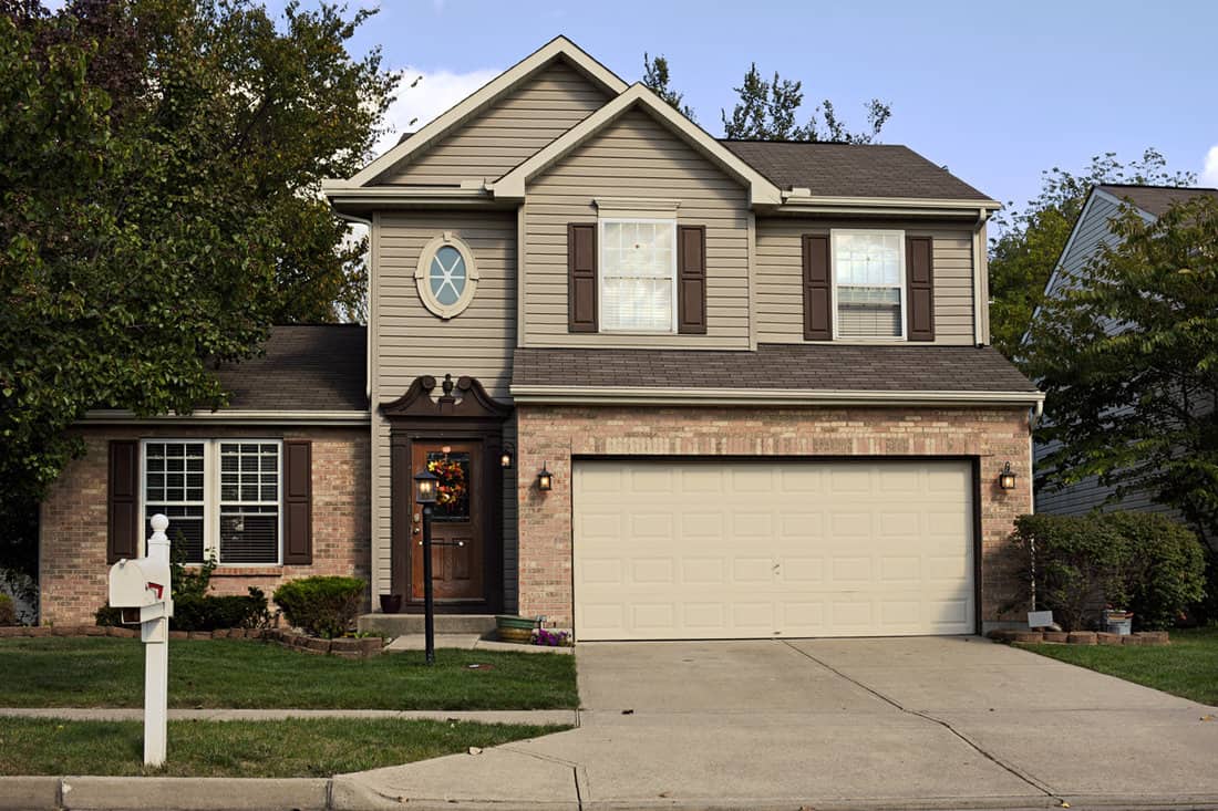 Suburban House with Double Garage 