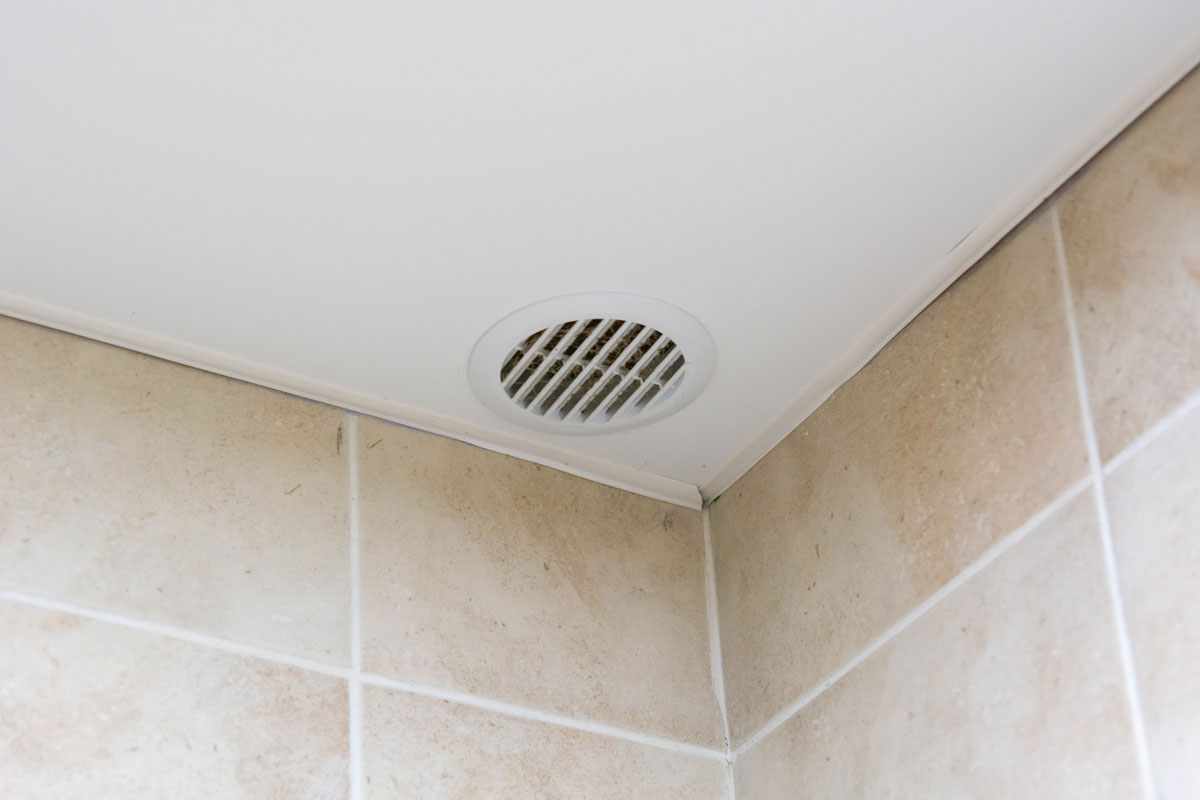 Exhaust fan or ventilation in a shower after steaming bath to lessen molds