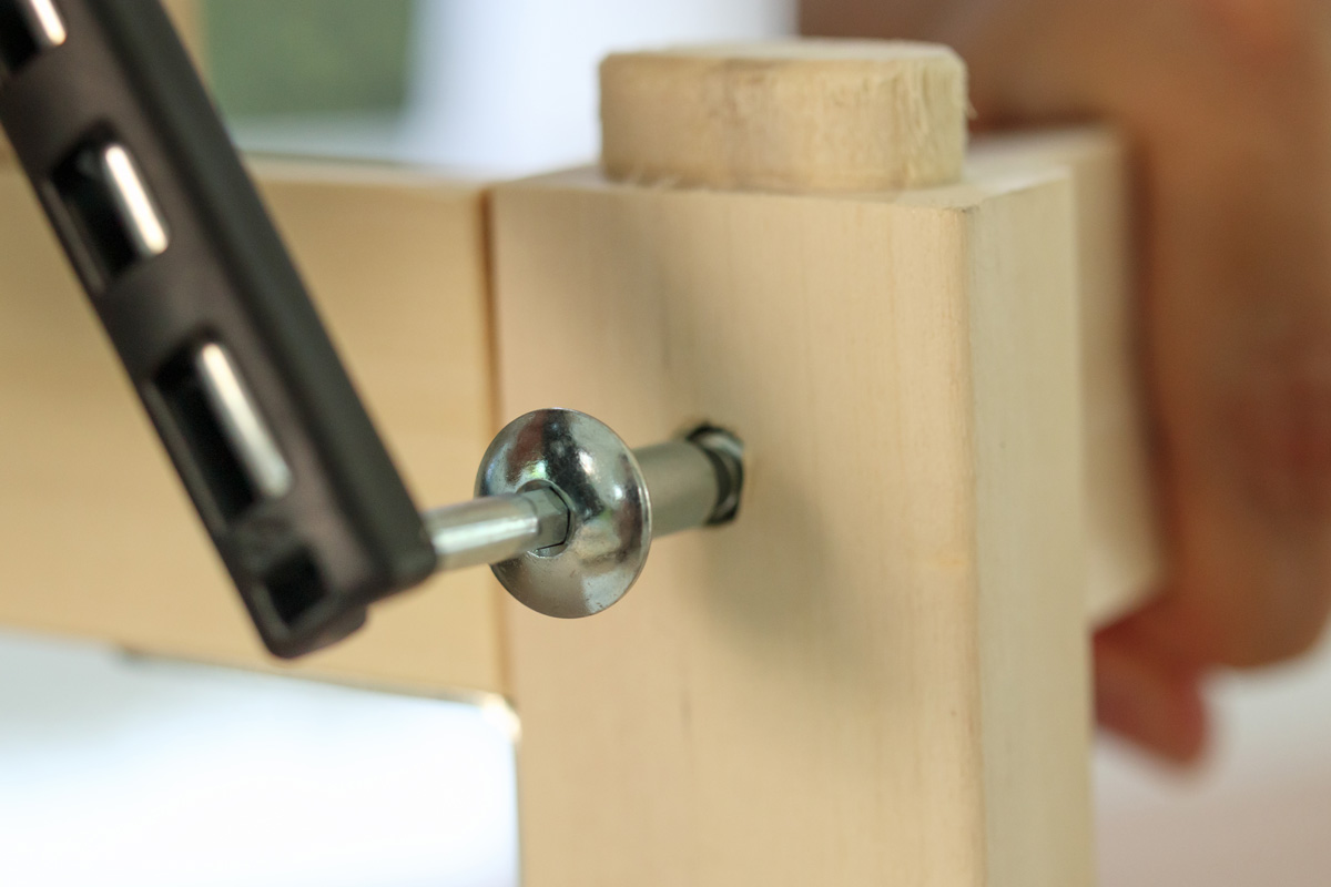 Using Allen head bolts on a wooden frame project