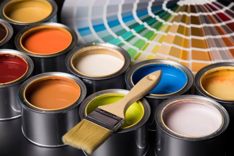Paint can and paintbrush, What Sherwin-Williams Paint Is Best For Bedrooms?