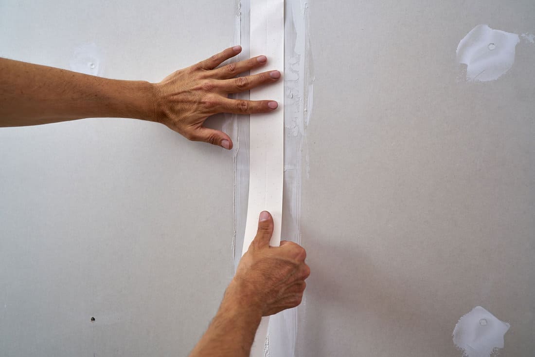 laminated plasterboard plastering join tape DIY detail