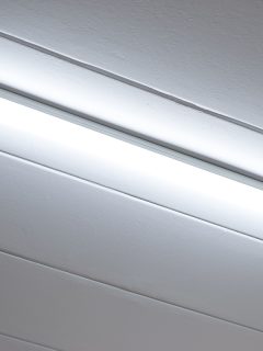 Fluorescent light bulb on the ceiling in the bedroom, Does Home Depot Or Lowe's Recycle Fluorescent Tubes?