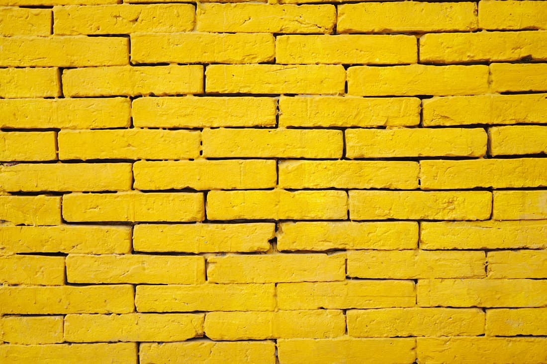 A yellow brick wall