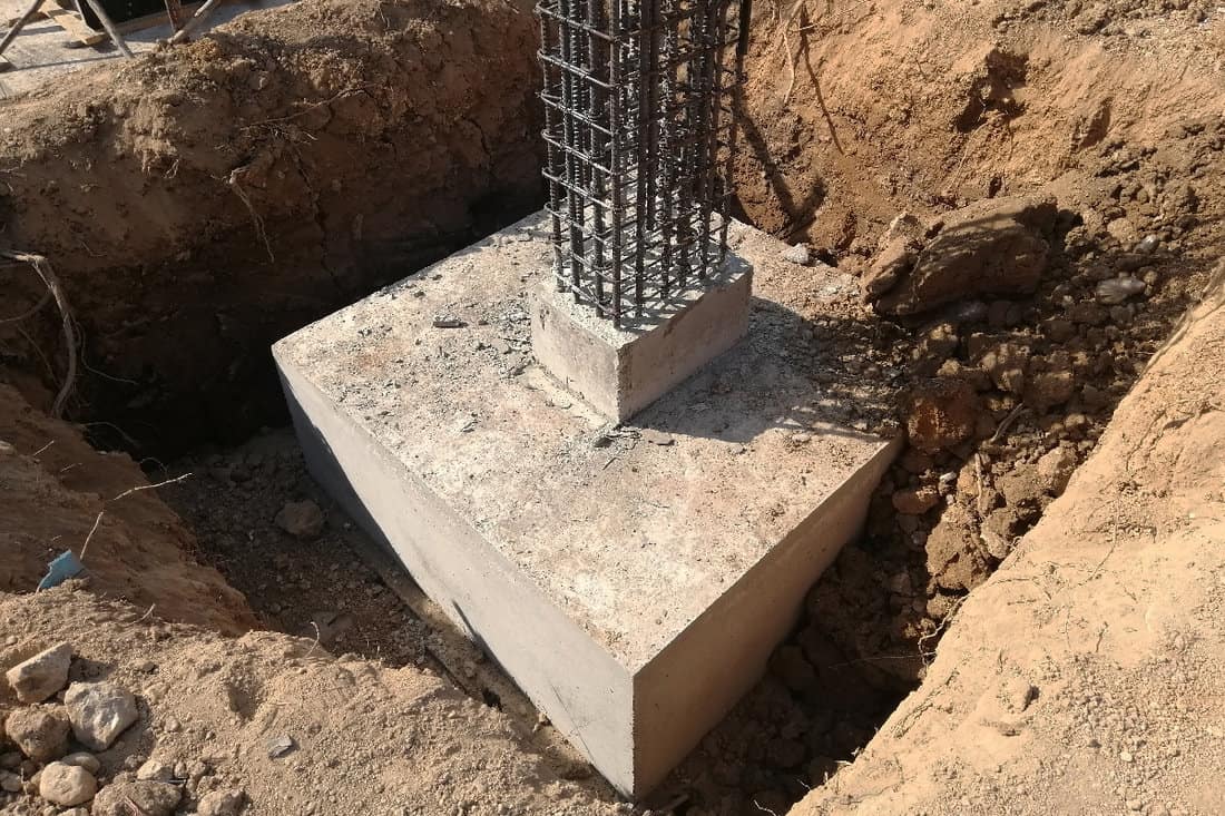 Concrete footings and reinforcing rod
