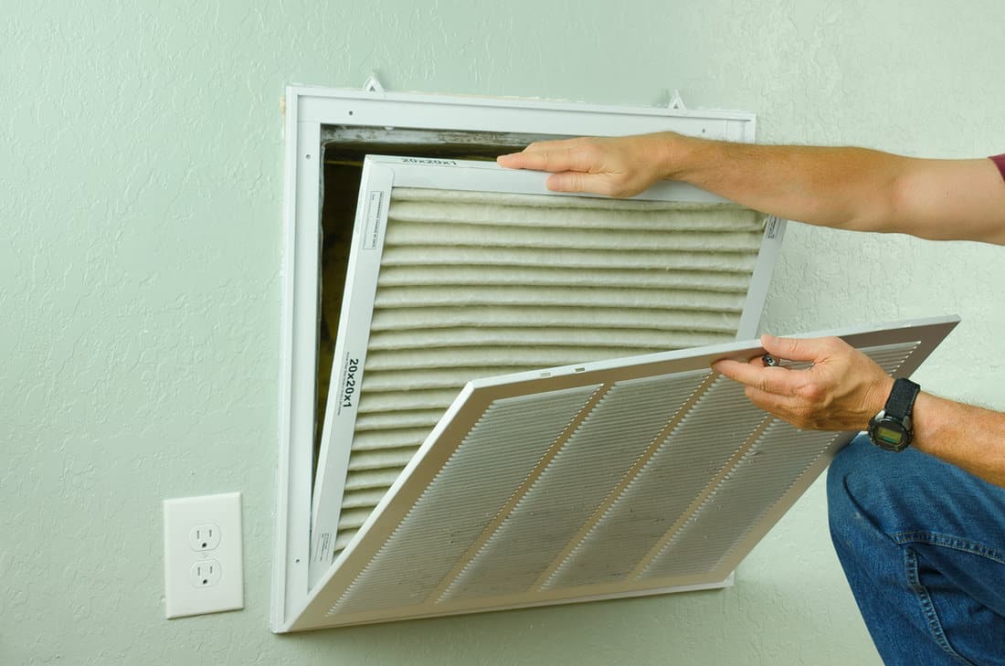 Removing a dirty air filter