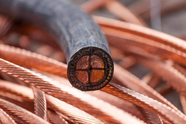 cable copper wire close up bronze wire thick, Does Armoured Cable Need Ducting?
