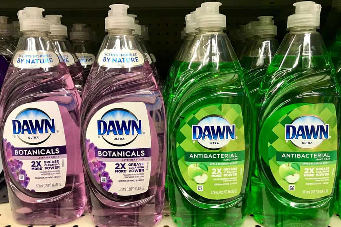 dawn ultra dish washing soap on the grocery store