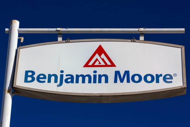 Benjamin Moore paint store logo and sign, Benjamin Moore Ben Vs Regal: What's The Difference?