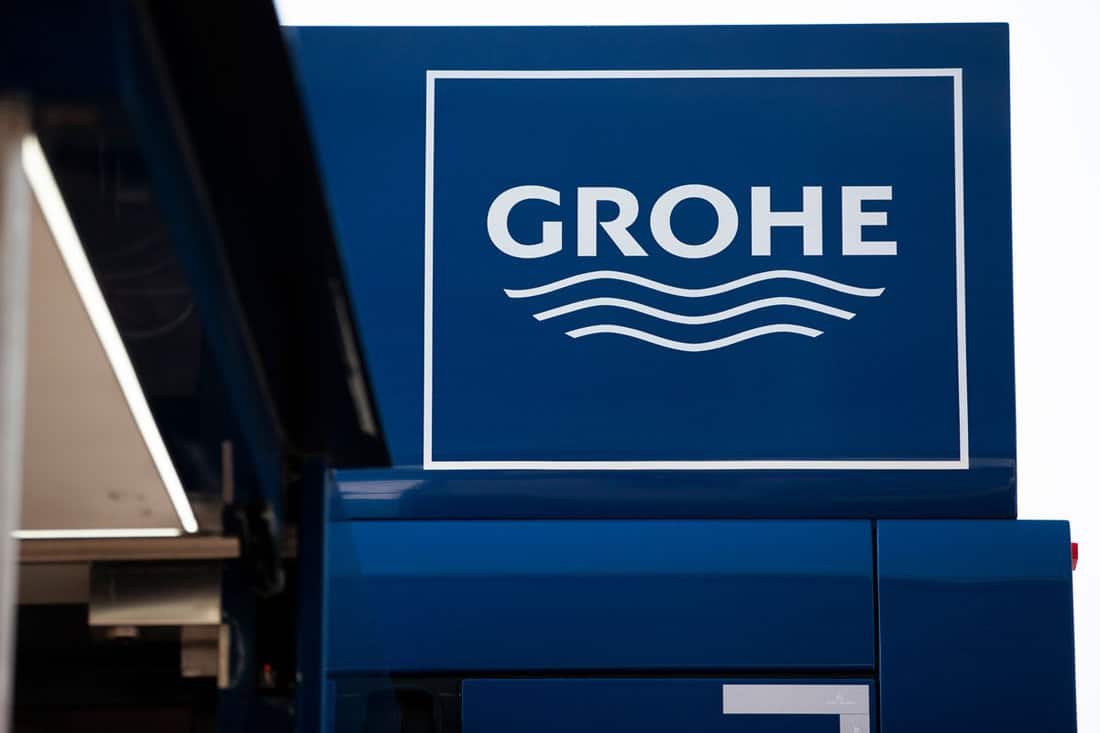 grohe brand sink and etc store on the middle of the city