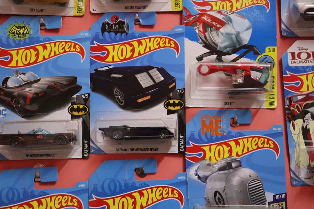 Hot Wheels On The Wall collection